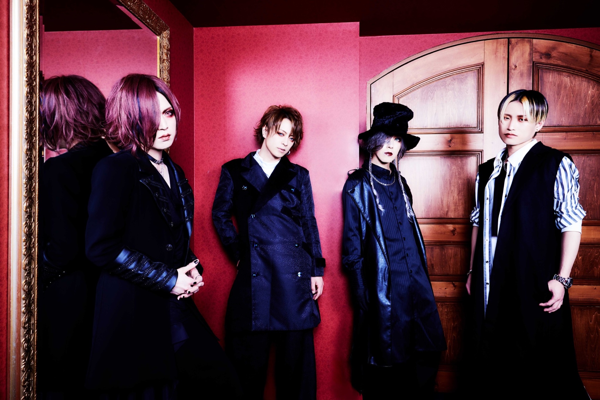 DIAURA : ANTISM (mini album) - Crimson Lotus - Visual Kei promotion