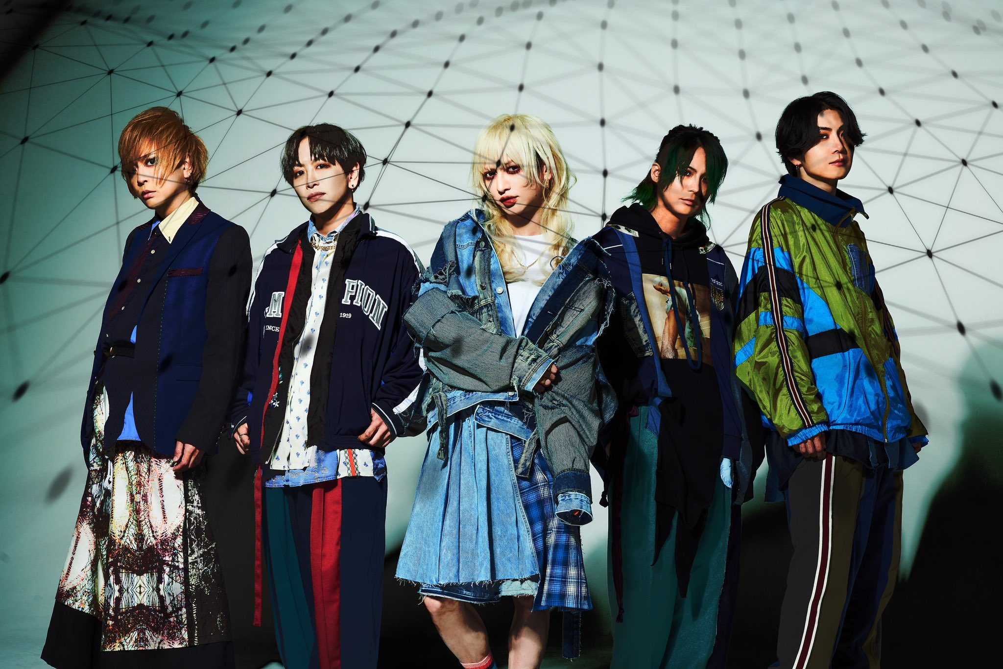 BugLug : i CON (album) - Crimson Lotus - Visual Kei promotion