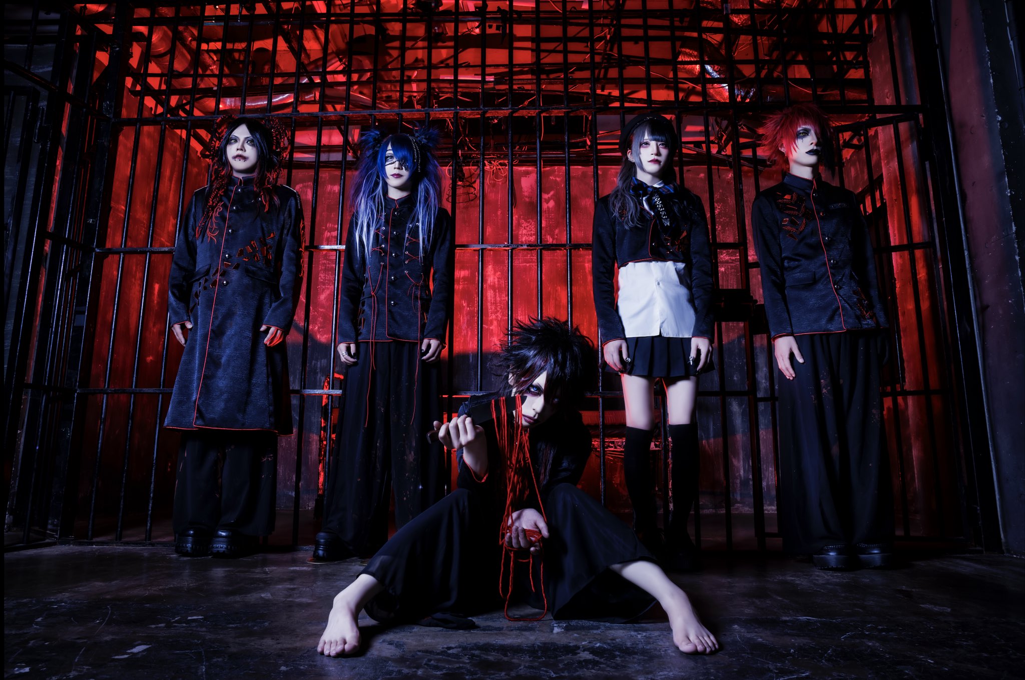 Hitchcock - New drummer, new single 